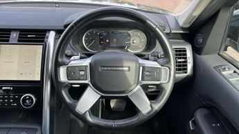 Land Rover Discovery 3.0 D300 S 5dr Auto With Heated Front Seats and Adaptive Cruise 