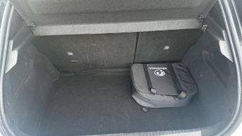 Vauxhall Corsa 100kW SRi Premium 50kWh 5dr Auto (11kWCh) 