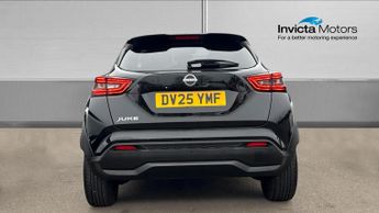 Nissan Juke 1.0 DiG-T N-Connecta 5dr DCT