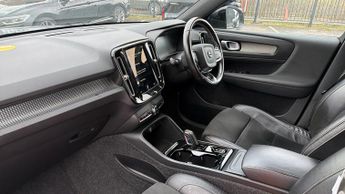 Volvo XC40 1.5 T3 (163) R DESIGN 5dr Geartronic