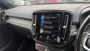 Volvo XC40 1.5 T3 (163) R DESIGN 5dr Geartronic