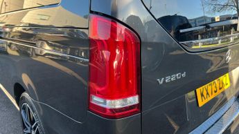 Mercedes-Benz V-Class V220 d AMG Line 5dr 9G-Tronic (Extra Long) With Heated Seats and