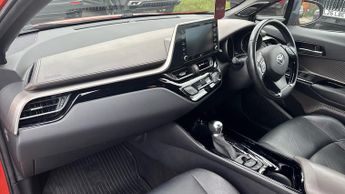 Toyota CHR 2.0 Hybrid Orange Edition 5dr CVT