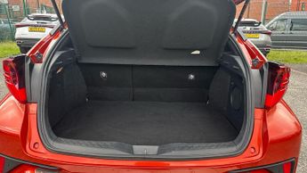 Toyota CHR 2.0 Hybrid Orange Edition 5dr CVT