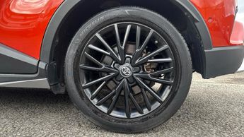 Toyota CHR 2.0 Hybrid Orange Edition 5dr CVT