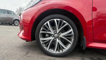 Toyota Yaris 1.5 Hybrid Excel 5dr CVT