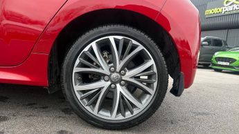 Toyota Yaris 1.5 Hybrid Excel 5dr CVT