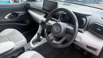 Toyota Yaris 1.5 Hybrid Excel 5dr CVT