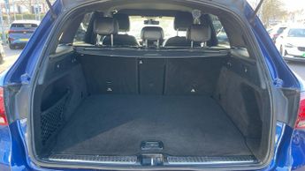 Mercedes-Benz GLC-Class GLC 220d 4Matic AMG Line 5dr 9G-Tronic
