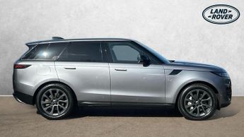 Land Rover Range Rover Sport 3.0 D300 SE 5dr Auto With Heated Seats and Fixed Panoramic Roof
