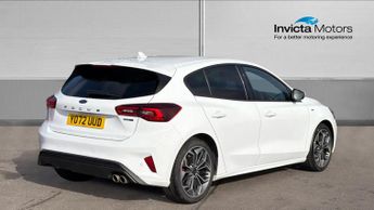 Ford Focus 1.0 EcoBoost Hybrid mHEV ST-Line Vign 5dr Auto