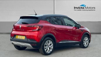 Renault Captur 1.3 TCE 130 Iconic 5dr EDC - Satellite Navigation - Parking Sens