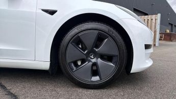 Tesla Model 3 Standard Plus 4dr Auto