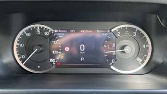 Land Rover Defender 3.0 D250 X-Dynamic SE 110 5dr Auto With Heated Front Seats and S