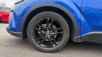 Toyota CHR 1.8 Hybrid Icon CVT (Rear Parking Camera)(Adaptive Cruise Contro