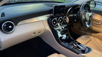 Mercedes-Benz C-Class C220d Sport 4dr Auto