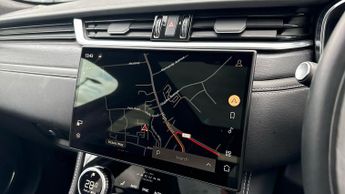 Jaguar F-PACE 2.0 D200 R-Dynamic HSE Black 90th Anniv 5dr Auto