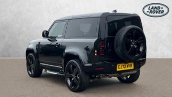 Land Rover Defender 3.0 D250 X-Dynamic SE 90 3dr Auto With Heated Front Seats and 3D