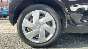 Toyota Aygo 1.0 VVT-i X-Play 5dr x-shift