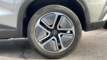 Omoda 5 1.6 TGDI Comfort 5dr - Mobile Phone Wireless Charging Pad