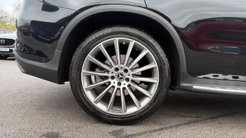Mercedes-Benz GLC-Class GLC 300 4Matic AMG Line Premium 5dr 9G-Tronic