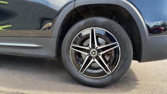 Mercedes-Benz EQB EQB 350 4Matic 215kW AMG Line 66.5kWh 5dr Auto