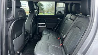 Land Rover Defender 3.0 D250 SE 110 5dr Auto With Heated Front Seats and Cruise Cont