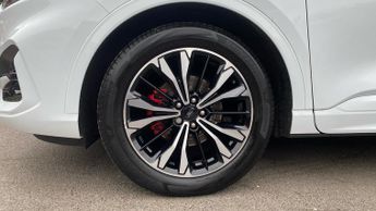 Ford Kuga 2.5 FHEV ST-Line X Edition 5dr CVT