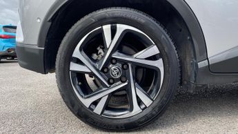 Toyota CHR 1.8 Hybrid Design 5dr CVT