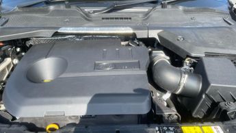 Land Rover Range Rover Evoque 1.5 P300e R-Dynamic SE 5dr Auto