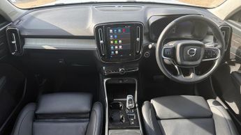 Volvo XC40 2.0 B3P Ultra Dark 5dr Auto with Adaptive Cruise  Apple CarPlay 