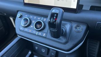 Land Rover Defender 3.0 D250 X-Dynamic HSE 90 3dr Auto With Climate Front Seats and 