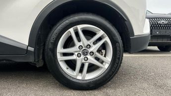 Toyota C-HR 1.8 Hybrid Icon 5dr CVT