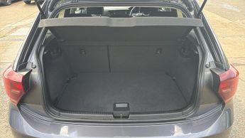 Volkswagen Polo 1.0 TSI 95hp Match 5dr DSG Auto with 1 Owner  Carplay  Rear Came