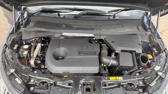 Land Rover Discovery Sport 1.5 P300e Plug In Hybrid R-Dynamic SE 5dr Auto (5 Seat) with Gra