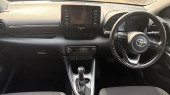 Toyota Yaris 1.5 Hybrid Icon 5dr CVT