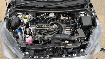 Toyota Yaris 1.5 Hybrid Icon 5dr CVT