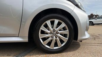 Toyota Yaris 1.5 Hybrid Icon 5dr CVT