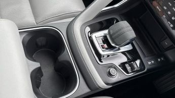 Jaguar E-PACE 1.5 P300e R-Dynamic SE 5dr Auto