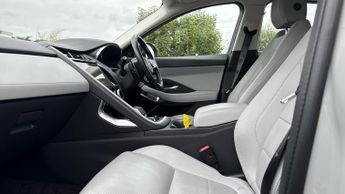 Jaguar E-PACE 1.5 P300e R-Dynamic SE 5dr Auto