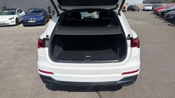 Audi Q3 35 TFSI S Line 5dr S Tronic