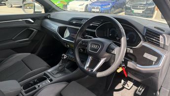 Audi Q3 35 TFSI S Line 5dr S Tronic
