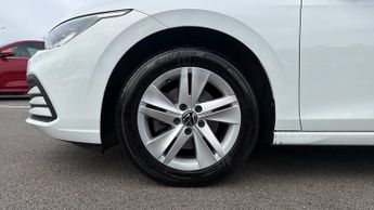 Volkswagen Golf 1.5 eTSI 150 Life 5dr DSG