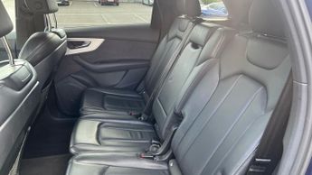 Audi Q7 55 TFSI Quattro S Line 5dr Tiptronic
