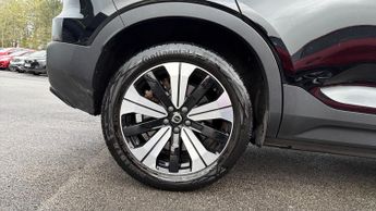 Volvo XC40 170kW Recharge Core 69kWh 5dr Auto