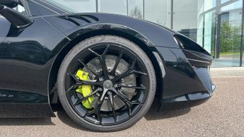 McLaren Artura 3.0T V6 7.4kWh Spider SSG 700PS