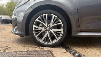 Toyota Yaris 1.5 Hybrid Excel 5dr CVT