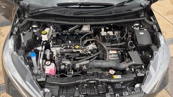 Toyota Yaris 1.5 Hybrid Excel 5dr CVT