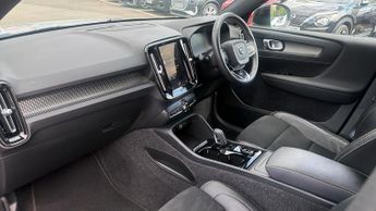 Volvo XC40 1.5 T3 (163) R DESIGN 5dr Geartronic