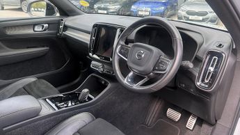 Volvo XC40 1.5 T3 (163) R DESIGN 5dr Geartronic